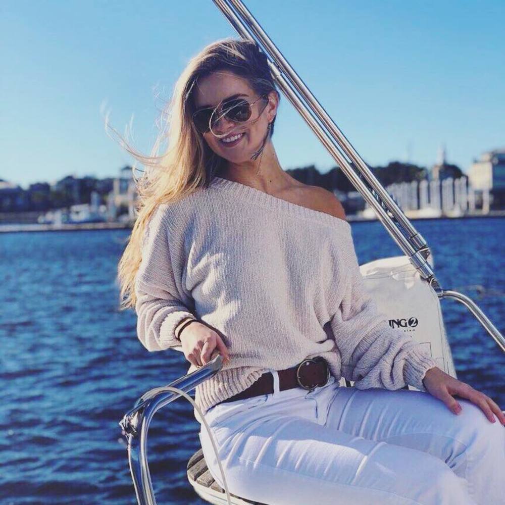 Meet your Posher, Alexandra